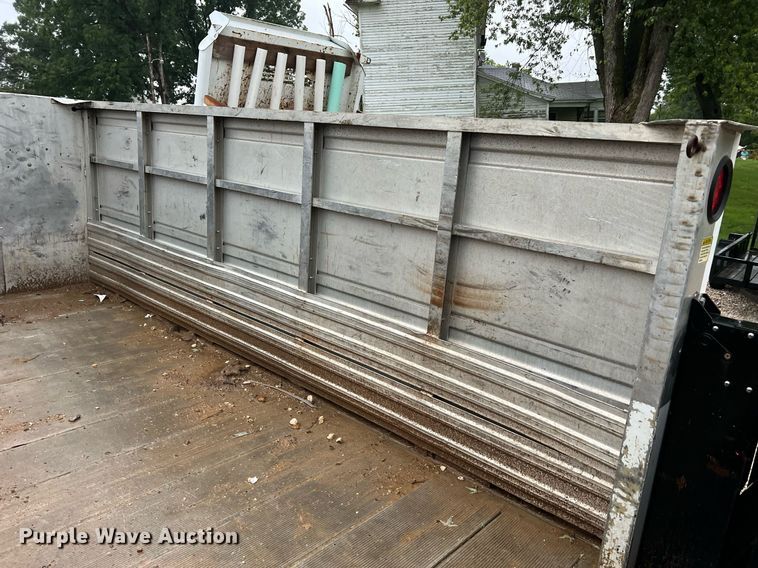 image for item NI9016 2014 Ford F550 Super Duty XL  utility / service truck