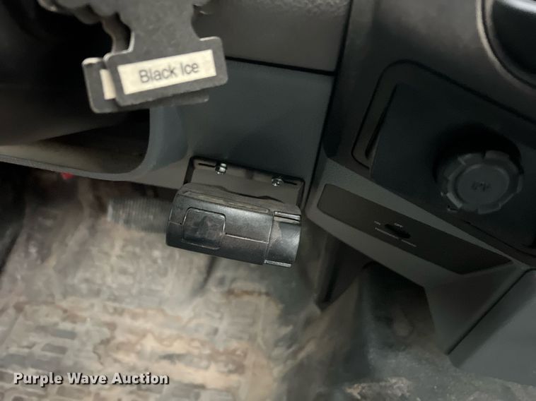 image for item NI9016 2014 Ford F550 Super Duty XL  utility / service truck