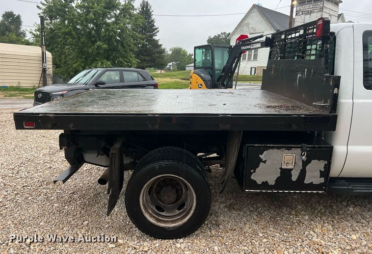 image for item NI9017 2014 Ford F450 Super Duty XL  dump flatbed truck