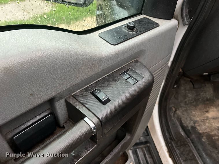 image for item NI9017 2014 Ford F450 Super Duty XL  dump flatbed truck