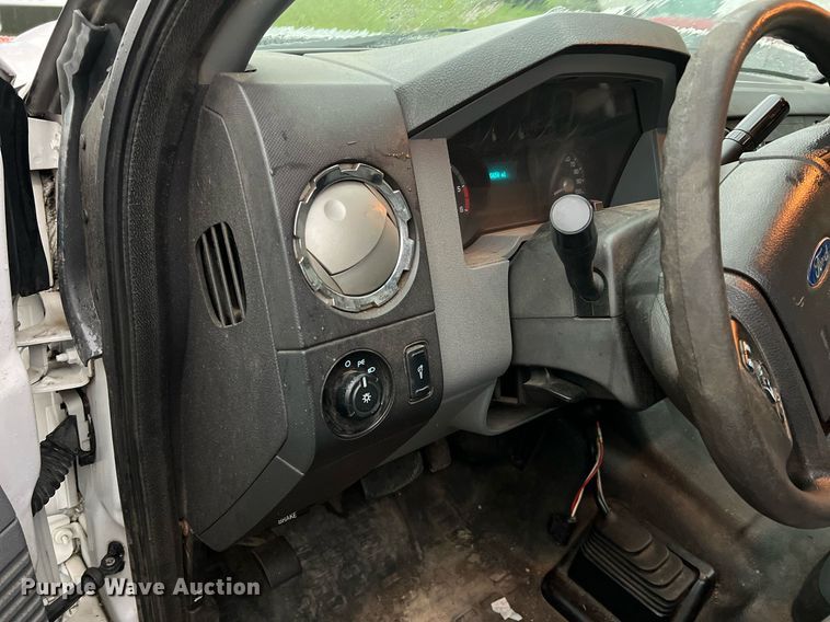 image for item NI9017 2014 Ford F450 Super Duty XL  dump flatbed truck