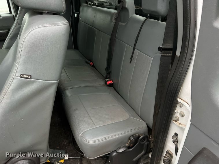 image for item NI9017 2014 Ford F450 Super Duty XL  dump flatbed truck