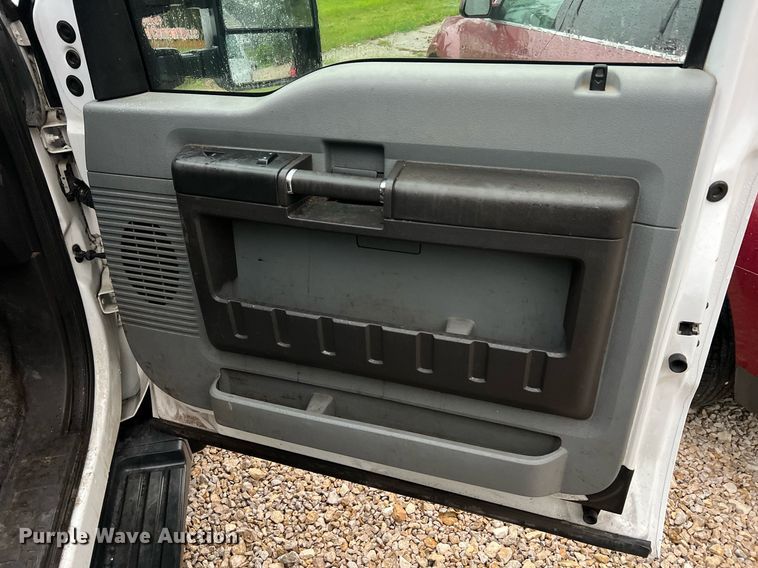 image for item NI9017 2014 Ford F450 Super Duty XL  dump flatbed truck