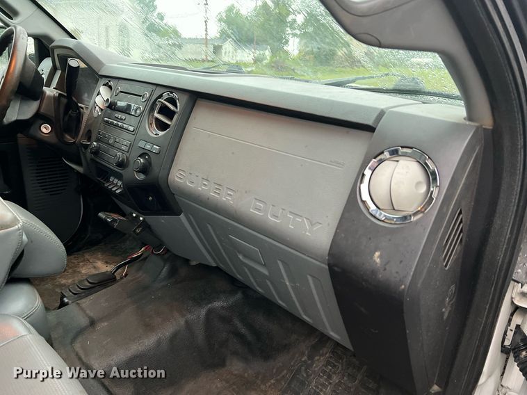 image for item NI9017 2014 Ford F450 Super Duty XL  dump flatbed truck