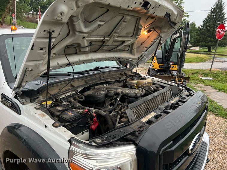 image for item NI9017 2014 Ford F450 Super Duty XL  dump flatbed truck