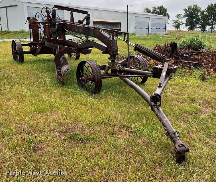 image for item NI9018 Adams 124  grader