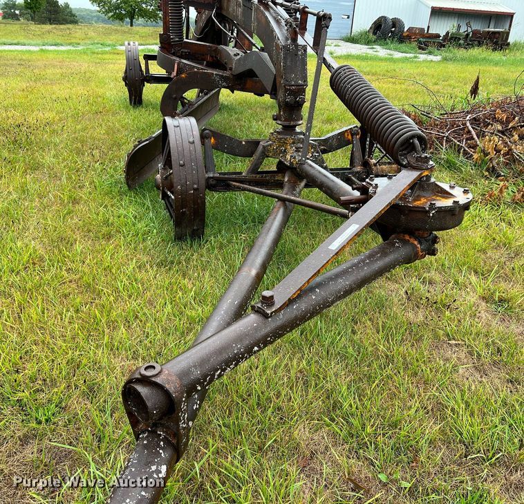 image for item NI9018 Adams 124  grader