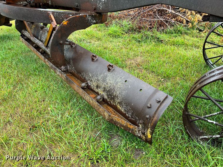 image for item NI9018 Adams 124  grader