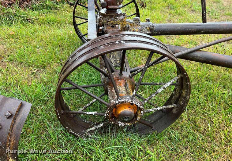 image for item NI9018 Adams 124  grader