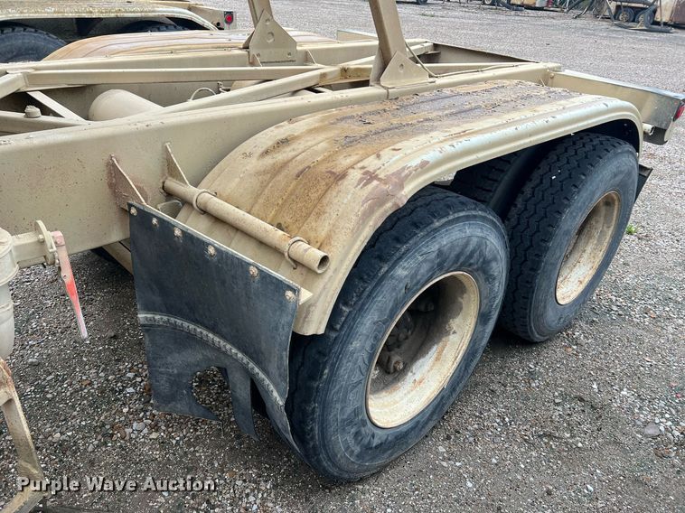 image for item NI9022 1978 Fruehauf HEB-F2-J-985  pneumatic dry bulk trailer