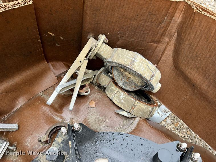 image for item NI9022 1978 Fruehauf HEB-F2-J-985  pneumatic dry bulk trailer