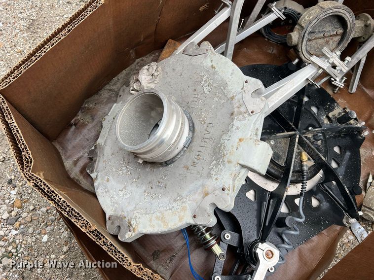 image for item NI9022 1978 Fruehauf HEB-F2-J-985  pneumatic dry bulk trailer