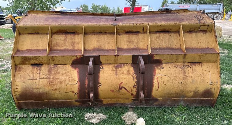 image for item NP9921 128" W wheel loader bucket