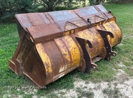image for item NP9923 103" W wheel loader bucket
