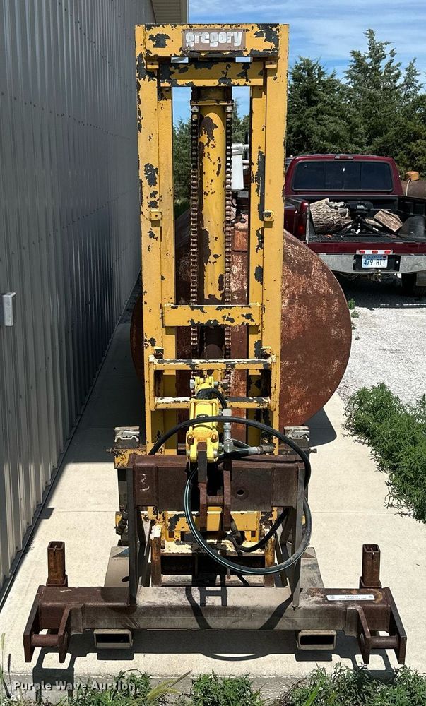 image for item NP9940 Shop built forklift mast