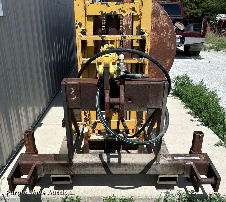 image for item NP9940 Shop built forklift mast