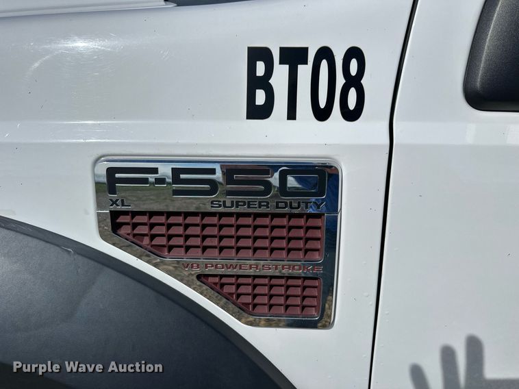 image for item NP9944 2008 Ford F550 Super Duty  bucket truck