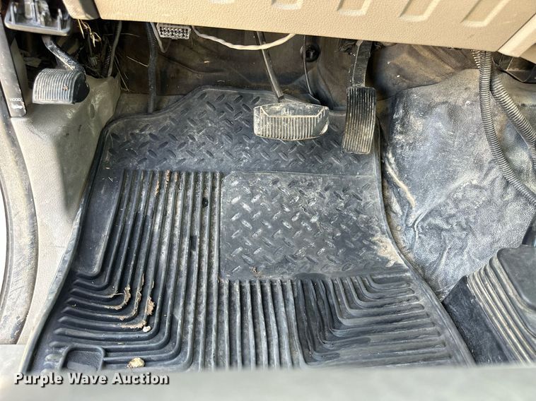 image for item NP9944 2008 Ford F550 Super Duty  bucket truck