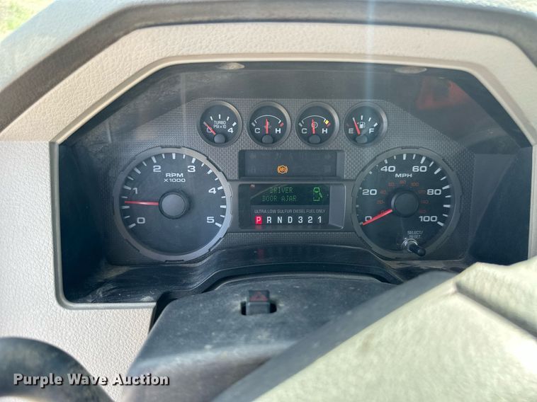 image for item NP9944 2008 Ford F550 Super Duty  bucket truck