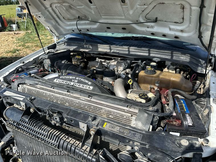 image for item NP9944 2008 Ford F550 Super Duty  bucket truck