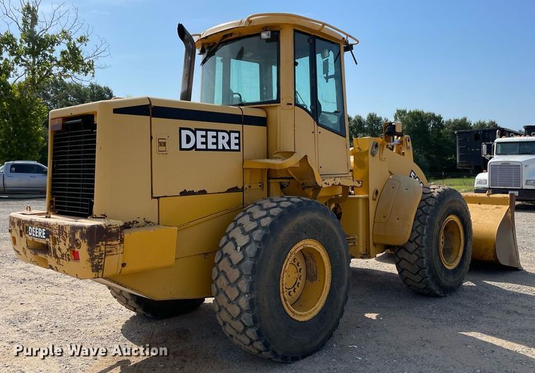 image for item NT9397 1999 John Deere 544H  wheel loader