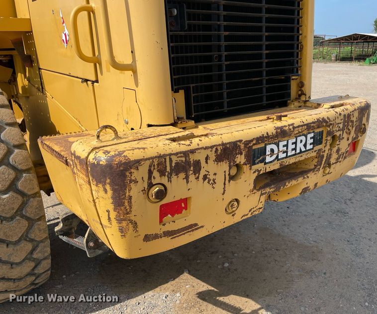 image for item NT9397 1999 John Deere 544H  wheel loader