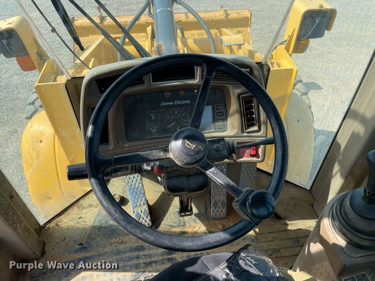 image for item NT9397 1999 John Deere 544H  wheel loader
