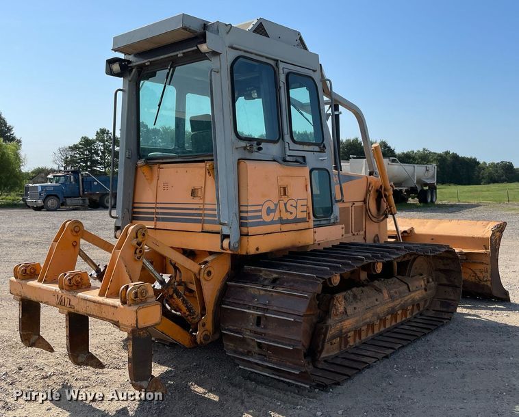 image for item NT9398 2000 Case 1150H  dozer