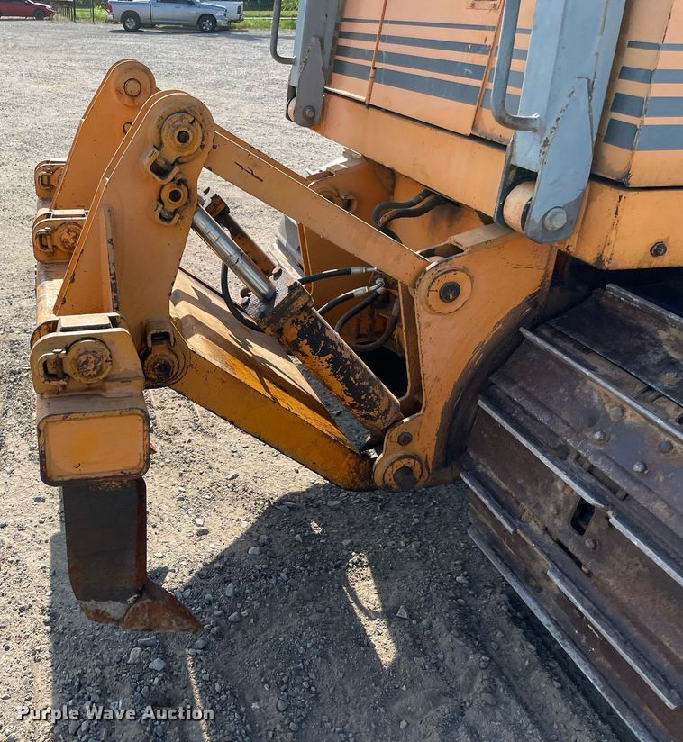 image for item NT9398 2000 Case 1150H  dozer
