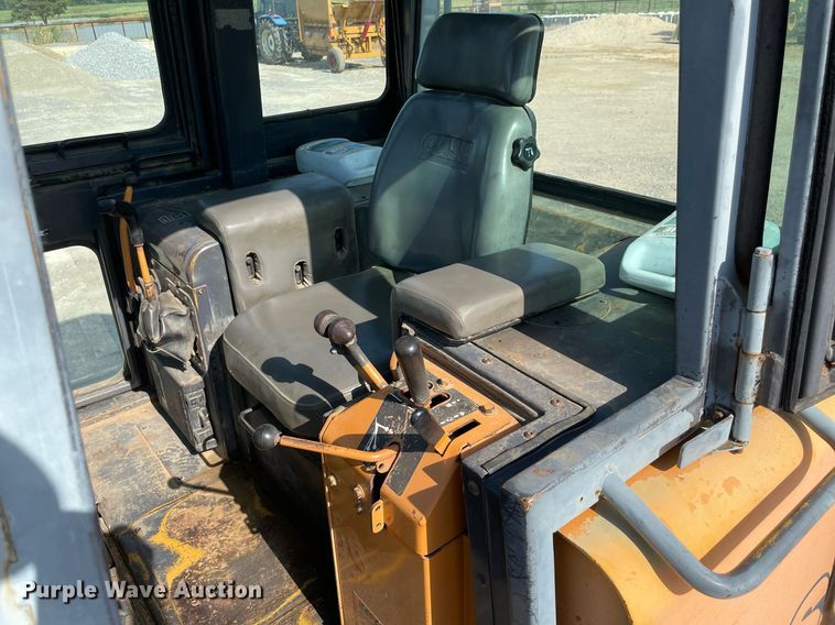 image for item NT9398 2000 Case 1150H  dozer