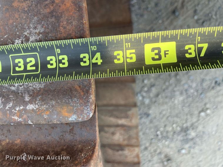 image for item NT9398 2000 Case 1150H  dozer