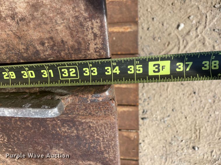 image for item NT9398 2000 Case 1150H  dozer