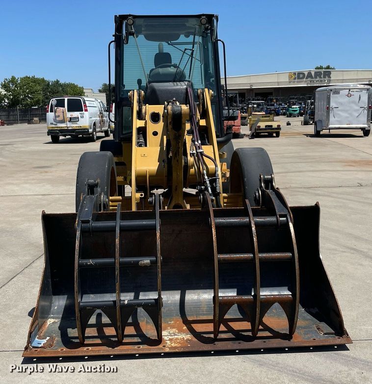 image for item NT9424 2018 Caterpillar 908M  wheel loader