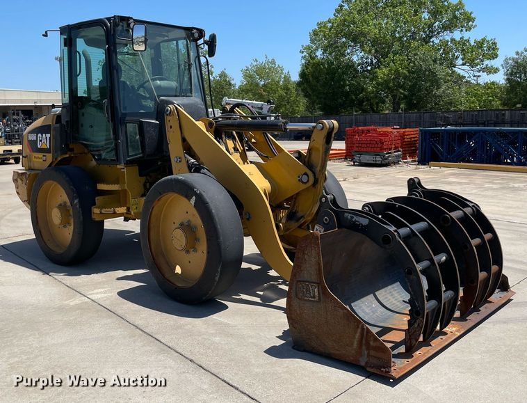 image for item NT9424 2018 Caterpillar 908M  wheel loader