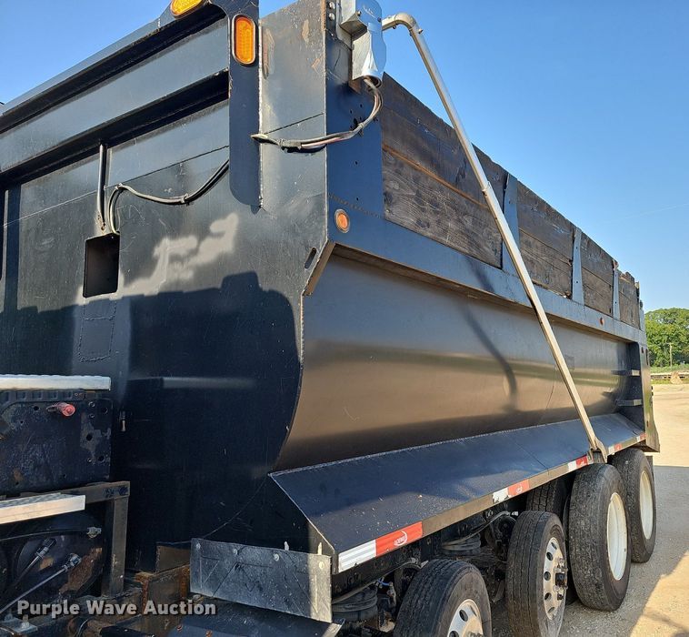 image for item NT9797 2012 International ProStar  dump truck