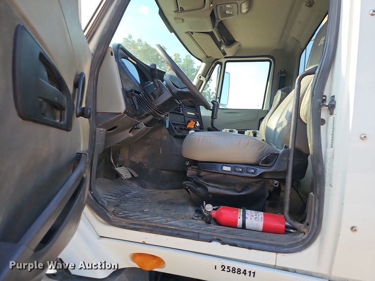 image for item NT9797 2012 International ProStar  dump truck