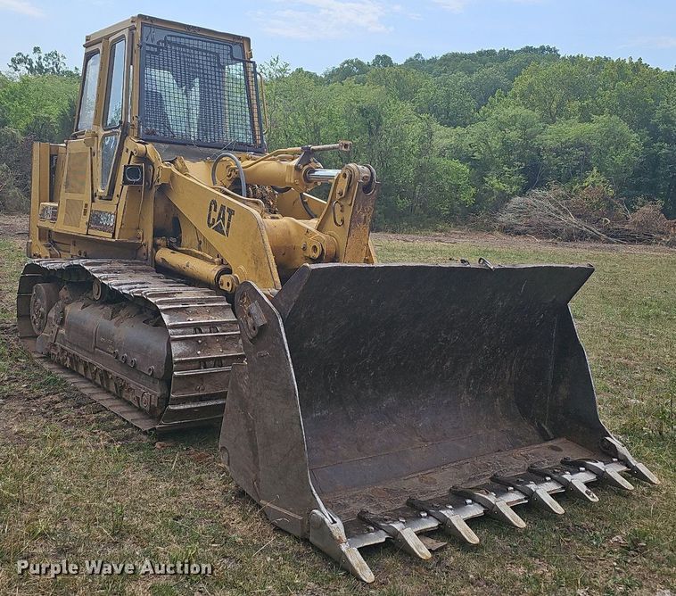 image for item NT9799 1999 Caterpillar 963B LGP  track loader