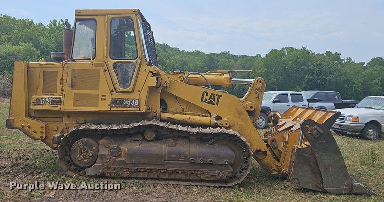 image for item NT9799 1999 Caterpillar 963B LGP  track loader