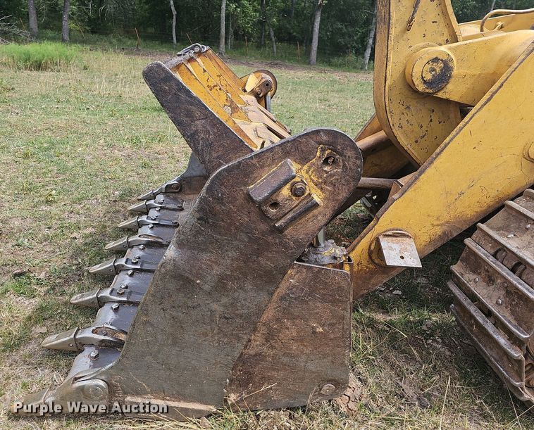 image for item NT9799 1999 Caterpillar 963B LGP  track loader