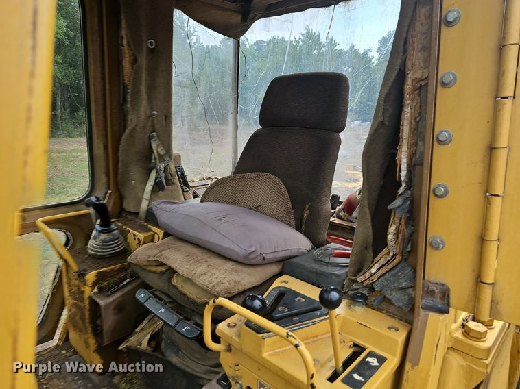 image for item NT9799 1999 Caterpillar 963B LGP  track loader