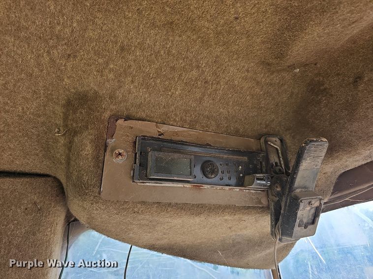 image for item NT9799 1999 Caterpillar 963B LGP  track loader