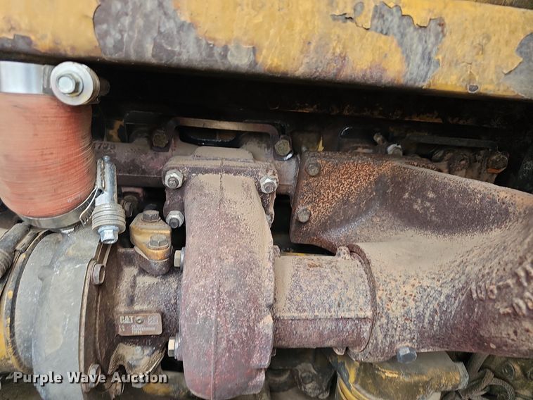 image for item NT9799 1999 Caterpillar 963B LGP  track loader