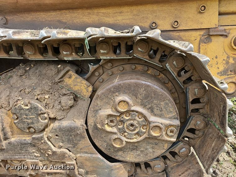 image for item NT9799 1999 Caterpillar 963B LGP  track loader