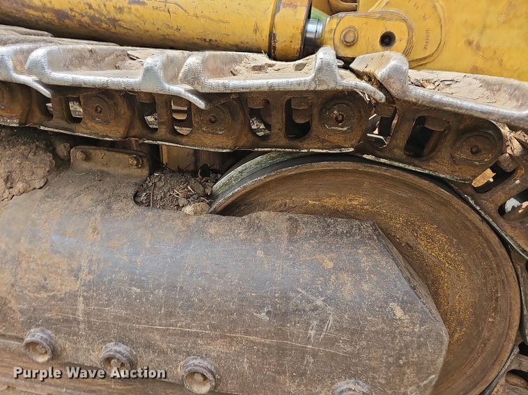 image for item NT9799 1999 Caterpillar 963B LGP  track loader