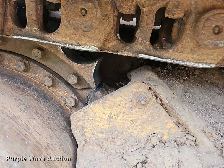 image for item NT9799 1999 Caterpillar 963B LGP  track loader