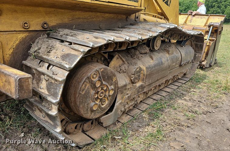 image for item NT9799 1999 Caterpillar 963B LGP  track loader