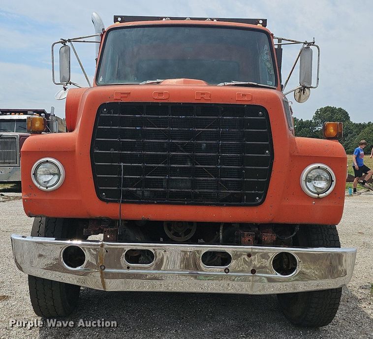 image for item NT9804 1979 Ford 9000  dump truck