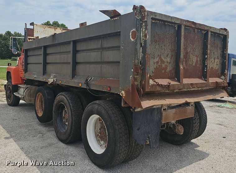 image for item NT9804 1979 Ford 9000  dump truck