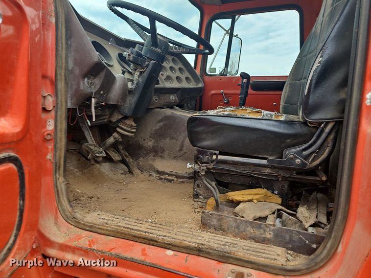 image for item NT9804 1979 Ford 9000  dump truck