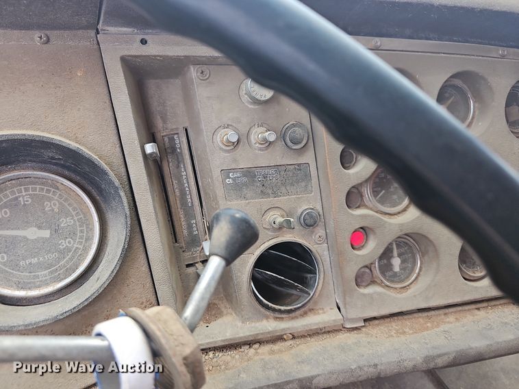 image for item NT9804 1979 Ford 9000  dump truck